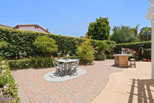 656 Camino De La Luz, Newbury Park, CA 91320