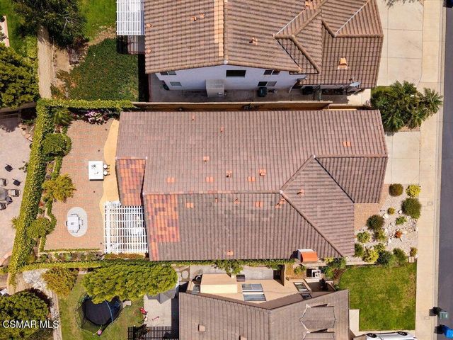 656 Camino De La Luz, Newbury Park, CA 91320