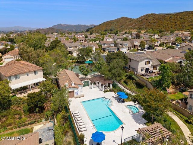 656 Camino De La Luz, Newbury Park, CA 91320