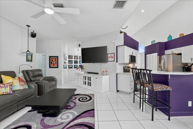 11642 NW 13th Manor, Coral Springs, FL 33071