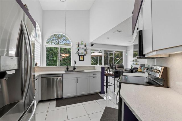 11642 NW 13th Manor, Coral Springs, FL 33071