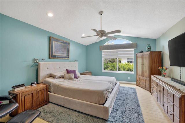 11642 NW 13th Manor, Coral Springs, FL 33071