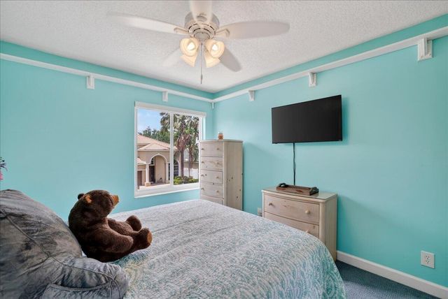 11642 NW 13th Manor, Coral Springs, FL 33071