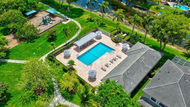 11642 NW 13th Manor, Coral Springs, FL 33071
