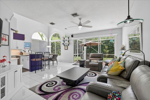 11642 NW 13th Manor, Coral Springs, FL 33071