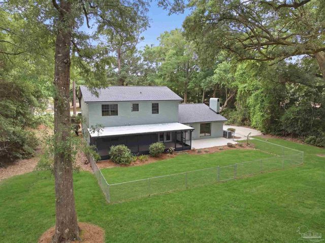 4873 Royal Pines Dr, Pace, FL 32571
