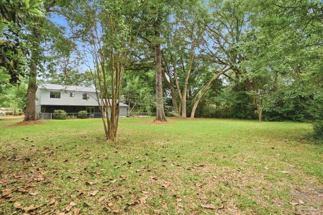 4873 Royal Pines Dr, Pace, FL 32571