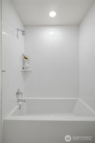 9323 Marcus Avenue S, Seattle, WA 98118