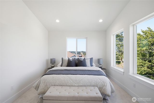 9323 Marcus Avenue S, Seattle, WA 98118