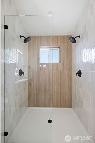 9323 Marcus Avenue S, Seattle, WA 98118
