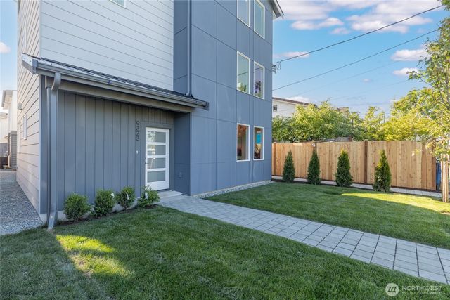 9323 Marcus Avenue S, Seattle, WA 98118