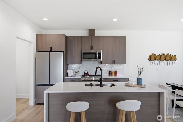9323 Marcus Avenue S, Seattle, WA 98118