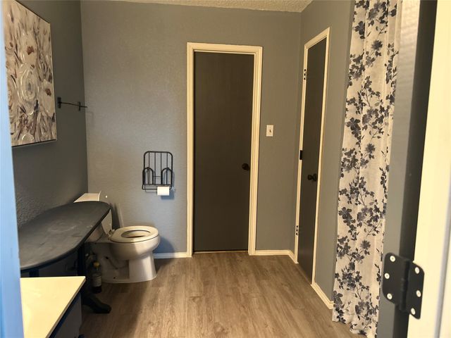 2431 Canyon Springs Drive, Grand Prairie, TX 75052