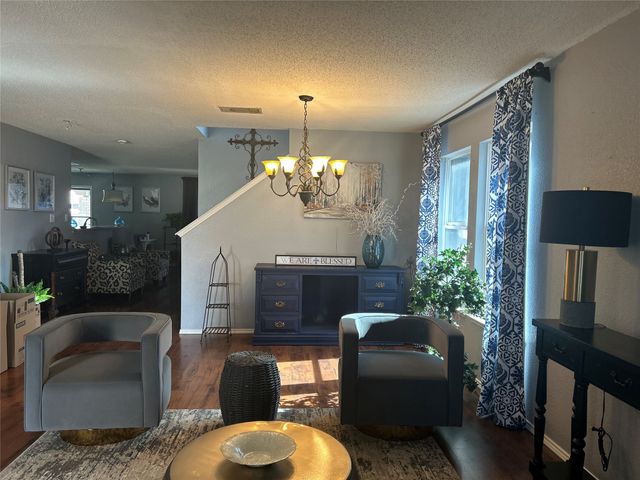 2431 Canyon Springs Drive, Grand Prairie, TX 75052