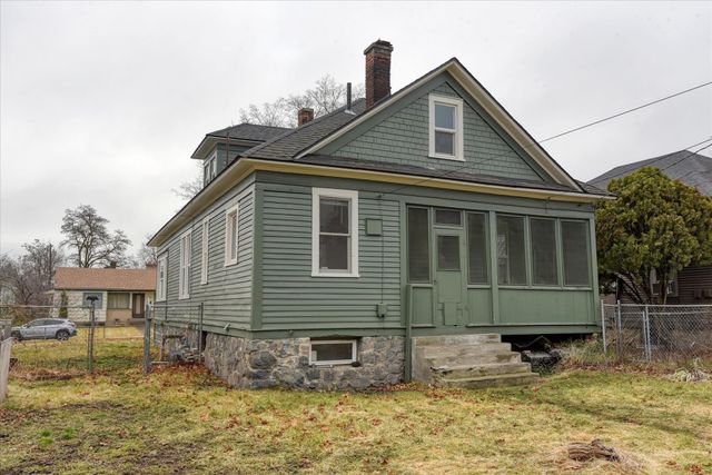 1011 E Augusta Ave, Spokane, WA 99207