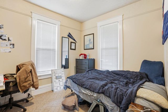 1011 E Augusta Ave, Spokane, WA 99207