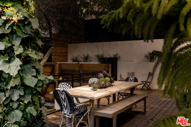 3760 Avenida Del Sol, Studio City (los Angeles), CA 91604