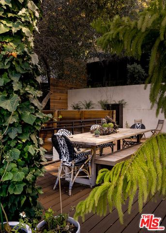 3760 Avenida Del Sol, Studio City (los Angeles), CA 91604