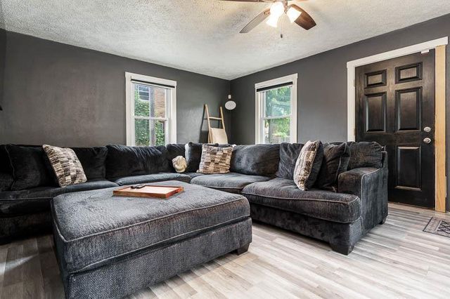 210 McKinley Avenue, Beloit, WI 53511