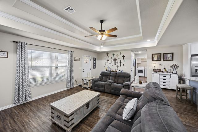 107 Fountain Meadows, Pottsboro, TX 75076