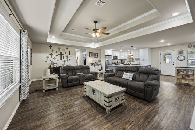 107 Fountain Meadows, Pottsboro, TX 75076