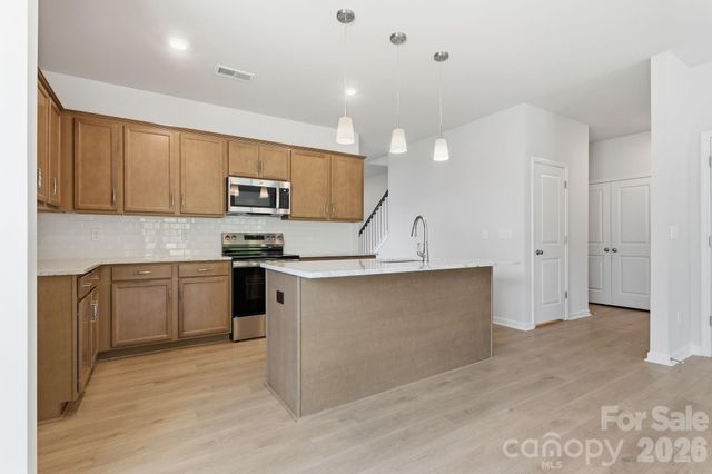 1668 Piper Creek Avenue, Newton, NC 28658