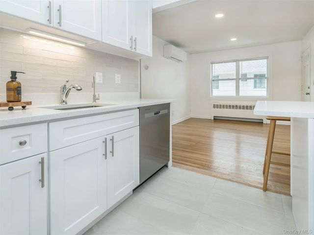 42 Firwood Road B, Port Washington, NY 11050