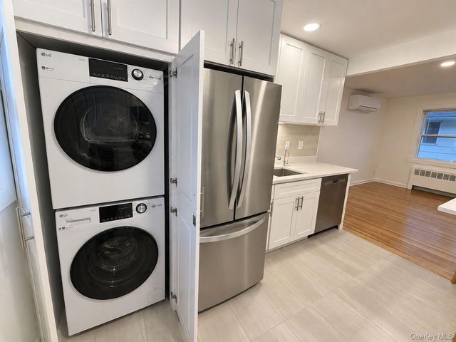 42 Firwood Road B, Port Washington, NY 11050