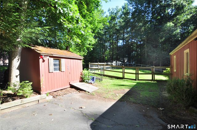 11 Fawn Drive, Granby, CT 06035