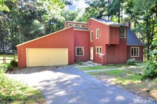 11 Fawn Drive, Granby, CT 06035