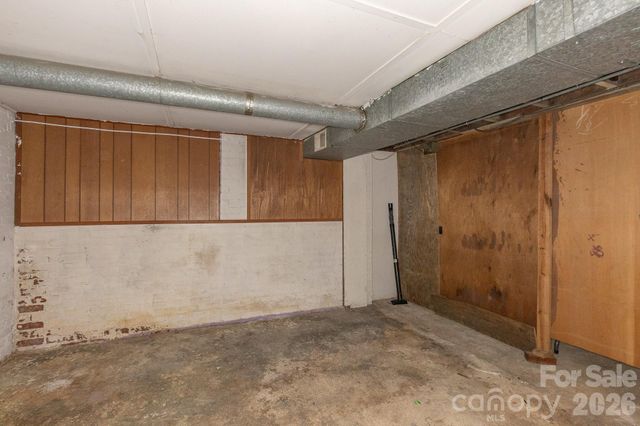 46 Gilkey Street, Marion, NC 28752