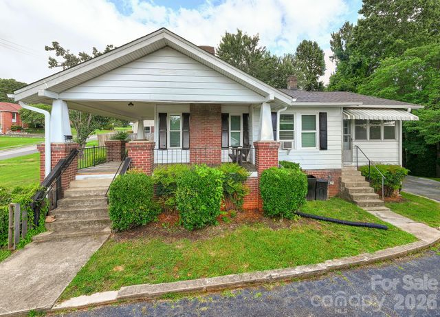 46 Gilkey Street, Marion, NC 28752