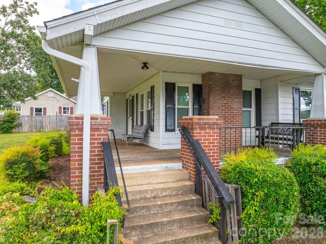 46 Gilkey Street, Marion, NC 28752