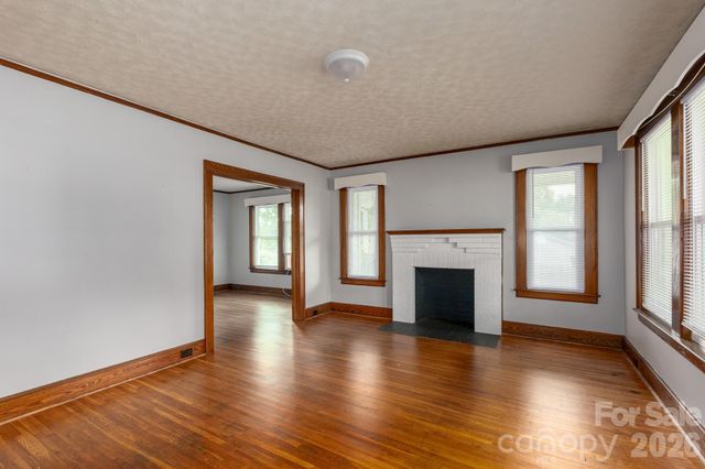 46 Gilkey Street, Marion, NC 28752