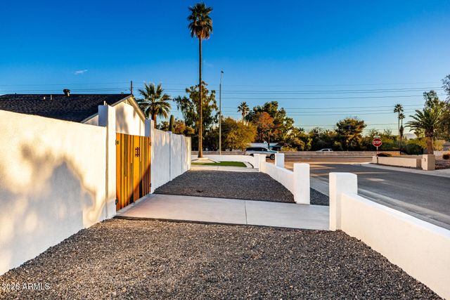 12201 N 58TH Place, Scottsdale, AZ 85254