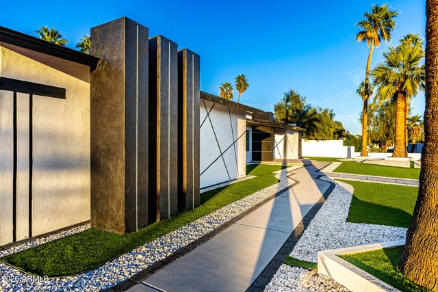 12201 N 58TH Place, Scottsdale, AZ 85254