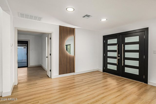 12201 N 58TH Place, Scottsdale, AZ 85254