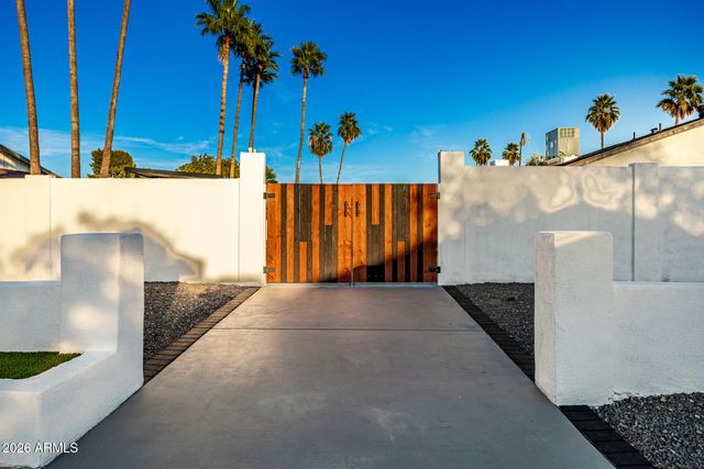 12201 N 58TH Place, Scottsdale, AZ 85254