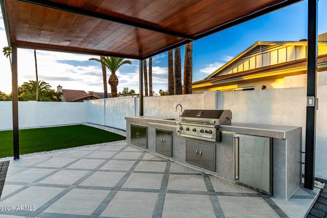 12201 N 58TH Place, Scottsdale, AZ 85254