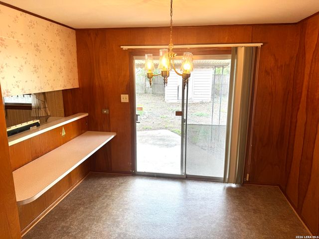 6327 Flint Rock, San Antonio, TX 78238