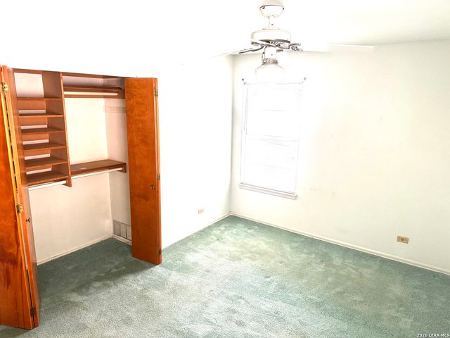6327 Flint Rock, San Antonio, TX 78238