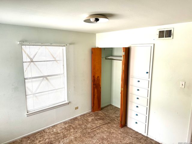 6327 Flint Rock, San Antonio, TX 78238