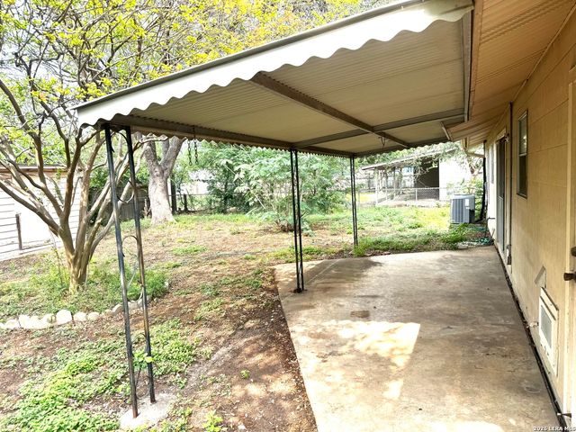 6327 Flint Rock, San Antonio, TX 78238