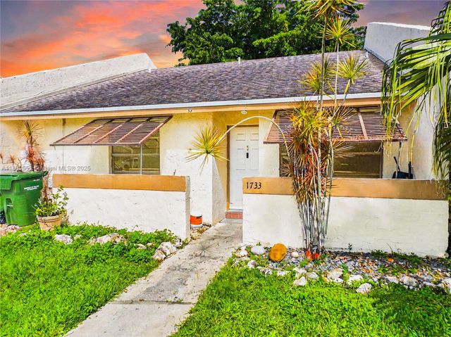 1733 Greer Ave, Homestead, FL 33035