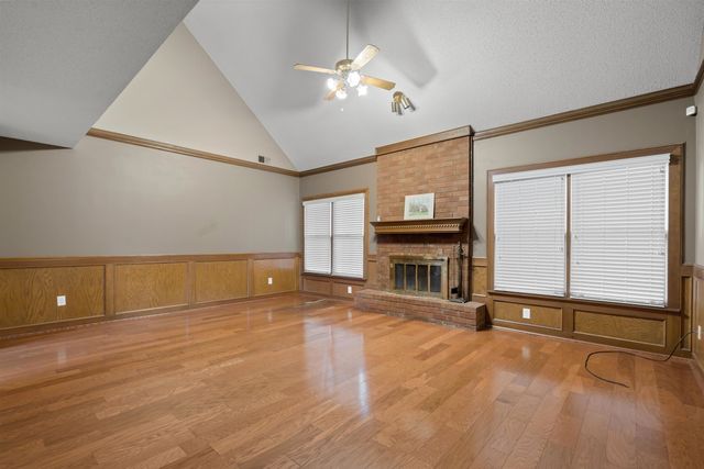 9403 SHADOW RIDGE CV, Cordova, TN 38016