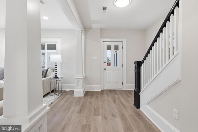 21 W PALL MALL ST, Winchester, VA 22601