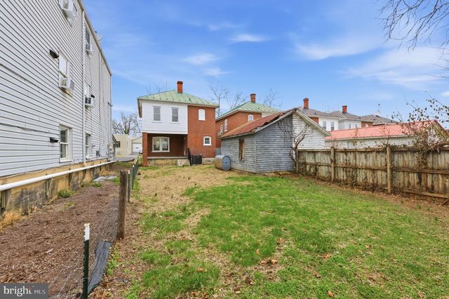 21 W PALL MALL ST, Winchester, VA 22601