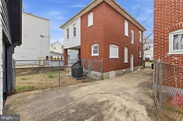 21 W PALL MALL ST, Winchester, VA 22601