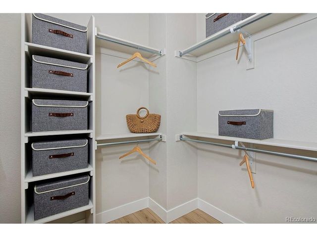 2866 S Machbeuf Ct, Denver, CO 80236