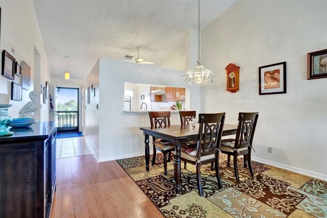 7673 Tahiti Lane 202, Lake Worth, FL 33467